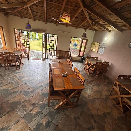 Pragati Resort & Restaurant- Eden Of Kumaon Bhowali Buitenkant foto